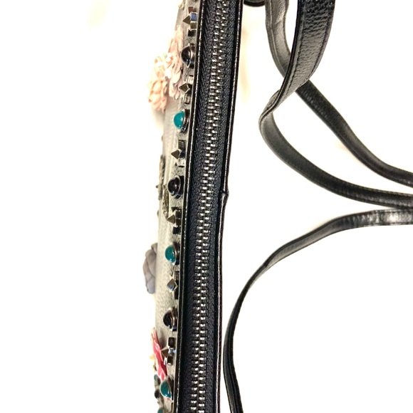 NWT Southern Sparkle Black Embellished Clutch Wristlet/Crossbody - Picture 7 of 16